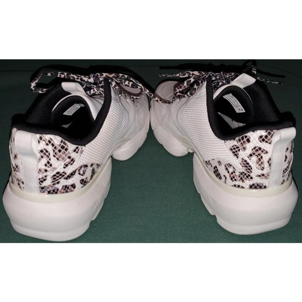 S48 Vionic Women's White Sneakers with Leopard Print Laces - Picture 11 of 11